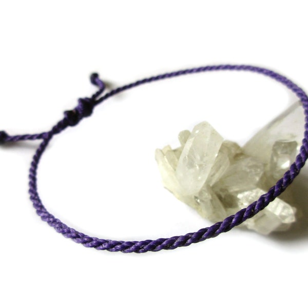 Bracelet Violet Corde Simple | Fin Cordon Rond Souple de 2 mm | Tressé Avec Du Fil Ciré | Ajustable Unisexe et Résistant à l' Eau |#51