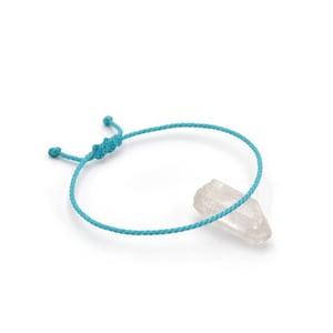 Turkosblått armband med enkel snodd | Tunn 2 mm mjuk snodd | Flätad med vaxad tråd | Justerbar, unisex och vattentålig | #37