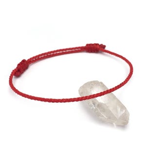 Rot Armband | 2 mm Hand Geflochtene Schnur | Zwei Verstellbare Knoten | Gewebte Mit Gewachstem Garn  | Unisex und Wasserdicht | #1A