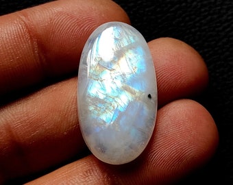 Best Quality Rainbow Moonstone Cabochon 31X17X6 mm Oval Shape Jewelry Making Moonstone Gemstone Natural Blue Rainbow Moonstone