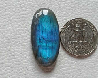 Cabochon de labradorite couleur rare AAA +++ 35x17x6 mm forme ovale bijoux en argent meilleure qualité pierre précieuse rare labradorite Flahy