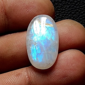 Gorgeous Flashy Rainbow Moonstone Cabochon 25X14X5 mm Oval Shape Jewelry Making Moonstone Gemstone Natural Rainbow Moonstone