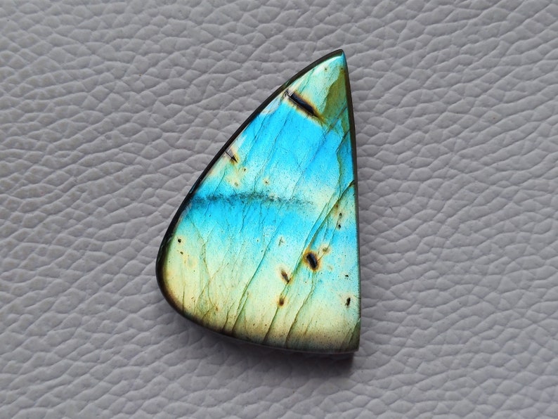 Glowing Flashy Labradorite Gemstone Cabochon 37X25X7 mm Fancy Shape Use For All Type Jewelry Labradorite Cabochon Gemstone