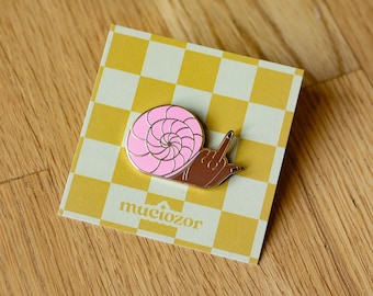 Pink & Brown Pin Snail middle finger gold enamel