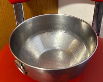 Vintage West Bend Stainless Steel 3QT Grip N Whip Batter Mixing