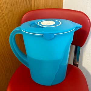 Tupperware Turquoise Blue Gallon Impressions ECO Water Filter Pitcher