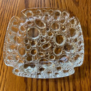 Glass Ashtray, four-inch Clear Bubble Glass Ashtray, four-inch Ashtray, Ash Tray, Ashtray, Heavy Glass Ashtray, decorative Ashtray