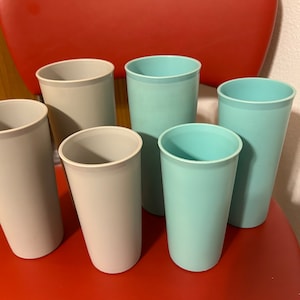 Vintage Tupperware Tumbler Set of 6, two 116, two 115, two 107, Tupperware tumblers
