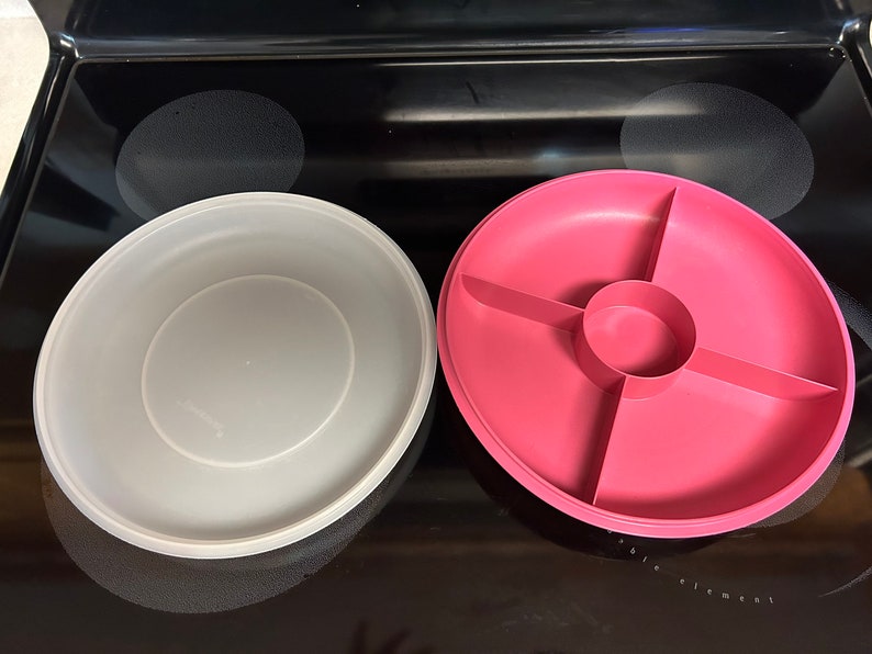 Tupperware 1708 1709 Divided Vegetable Relish Serving Tray Etsy tupperware-1708-1709-divided-vegetable-relish-serving-tray-etsy