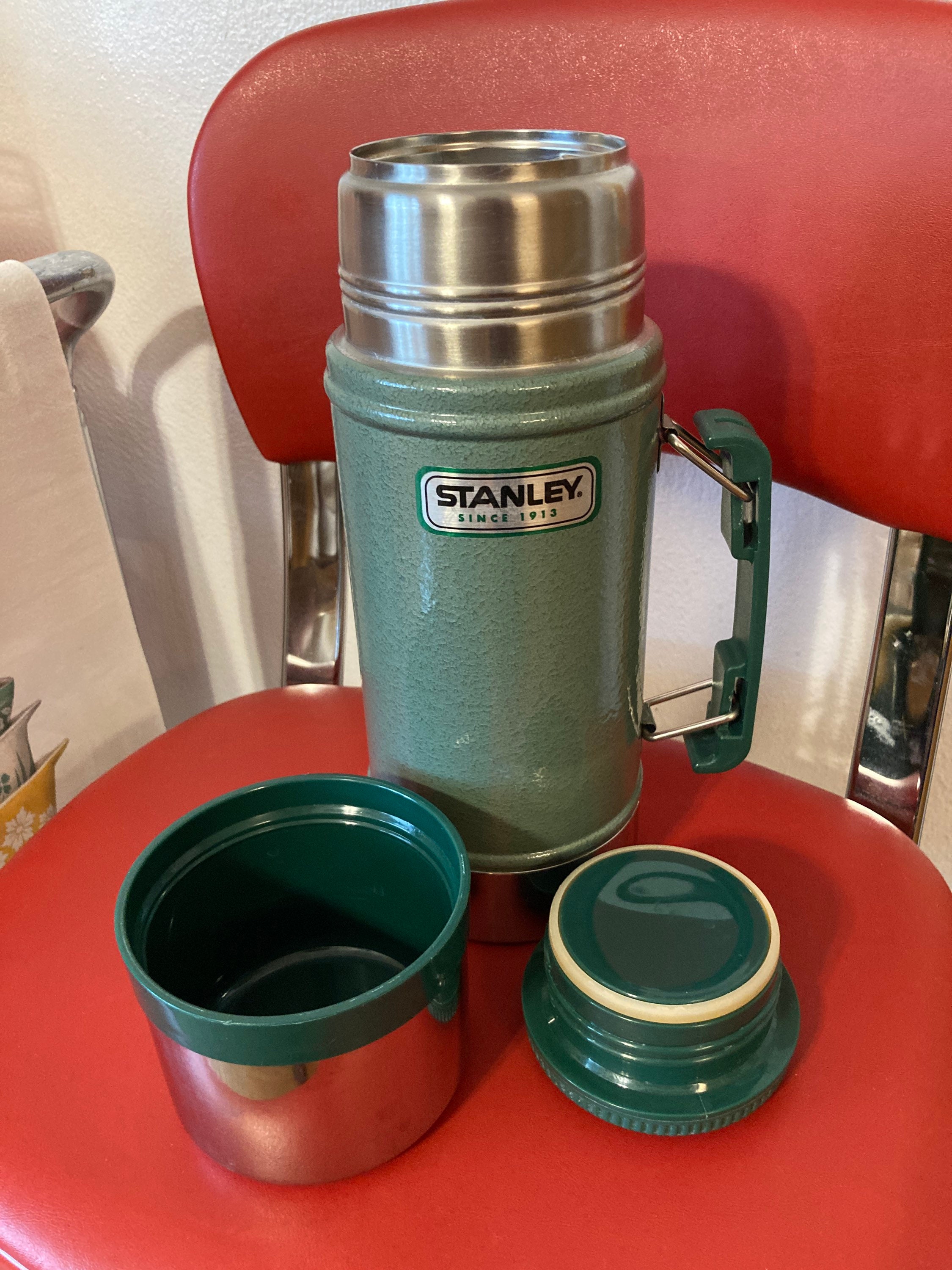 Aladdin Stanley 24 Oz Thermos RH98 Handle SS04 Cup RS45 Stopper, Vintage  Aladdin Thermos -  Israel