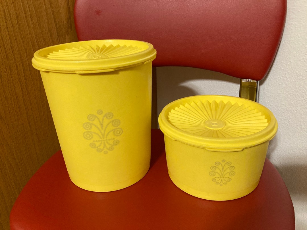 Vintage Tupperware Nesting Canisters w Lids Yellow #807 and Extra Large  #1339