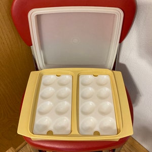 Vintage Tupperware Deviled Egg Tray 723, Tupperware Egg Storage Container,  Easter Egg Storage Display Tray 
