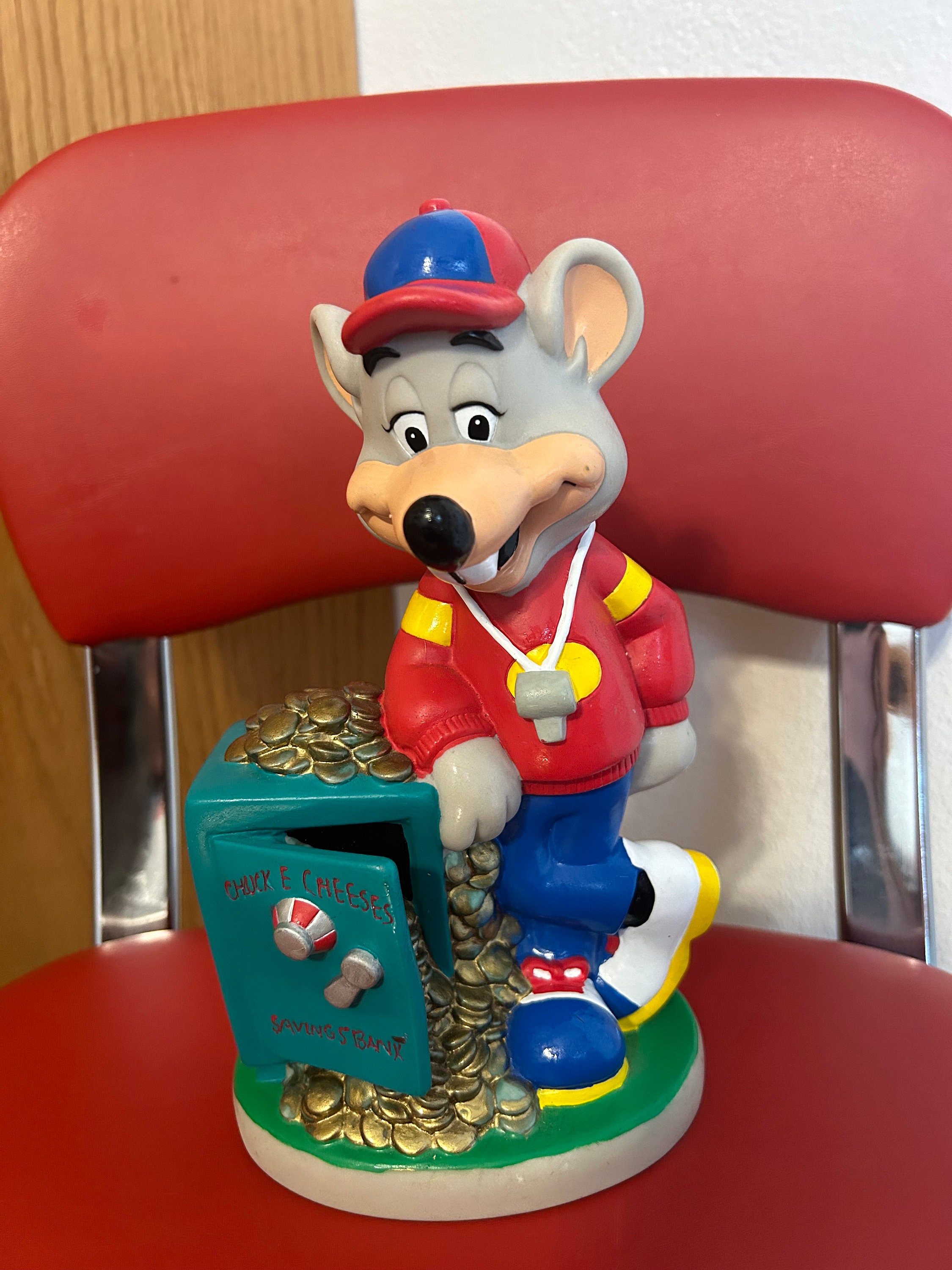 Chuck E Cheese Showbiz Pizza Coin Vault Savings Bank 9 in With