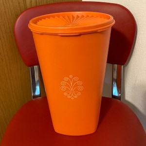 Vintage Tupperware Harvest Orange Servalier 10” tall Canister 1222 with Lid