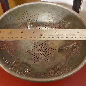 Vintage Seven Star Colander 3 Feet No Handles, Vintage Colander With ...