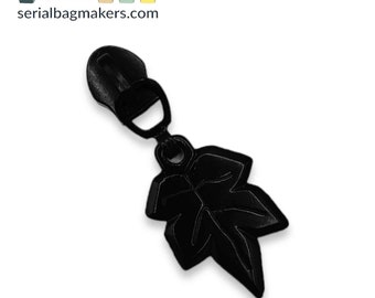 Maple leaf zipper pull