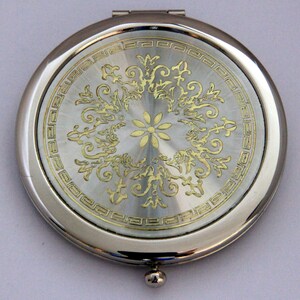 Flower Pattern Compact Mirror: Perfect Present for Bridesmaid’s, Birthday’s, Valentine's, Mother's Day with Organza Gift Bag