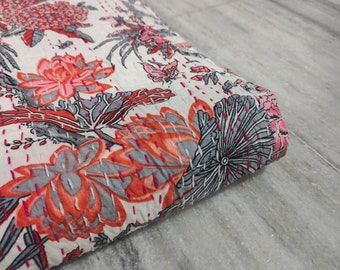 Nouvelle couverture kantha imprimé oiseau, couvre-lit kantha fait main, jeté bohème, cadeau de pendaison de crémaillère, courtepointe kantha vintage faite main, pur coton