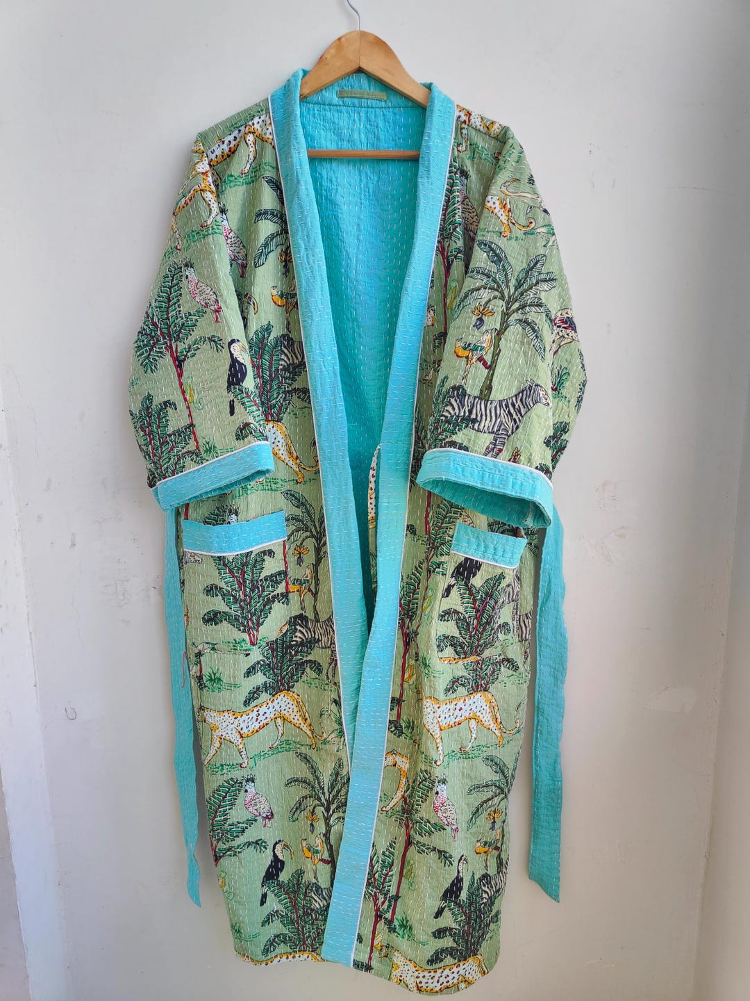 Shimpan Robe New Jungle Print Quilted Kimono Robe, Leopard Print Kantha Robe ...