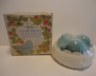 Avon Love Nest tvålkopp och 3 värdinna fågelformade tvålar, samlarobjekt Avon Love Nest tvålkopp och tvålar, Vintage Avon Love Nest tvålkopp