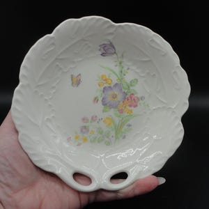 Sabre Japan Porcelain Floral Trinket Dish,Collectible Sabre Japan Porcelain Floral Trinket Dish/Candy Dish,Vintage Sabre Japan Candy Dish
