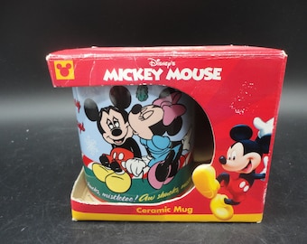 Disney Mickey Mouse Christmas Ceramic Mug,Collectible Disney Mickey Mouse and Minnie Mouse Mug,Vintage Disney Mickey Mouse Christmas Mug
