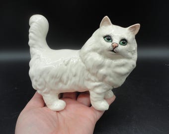 ヴィンテージ ベスウィック ペルシャ猫の置物：3.5インチ 陶器