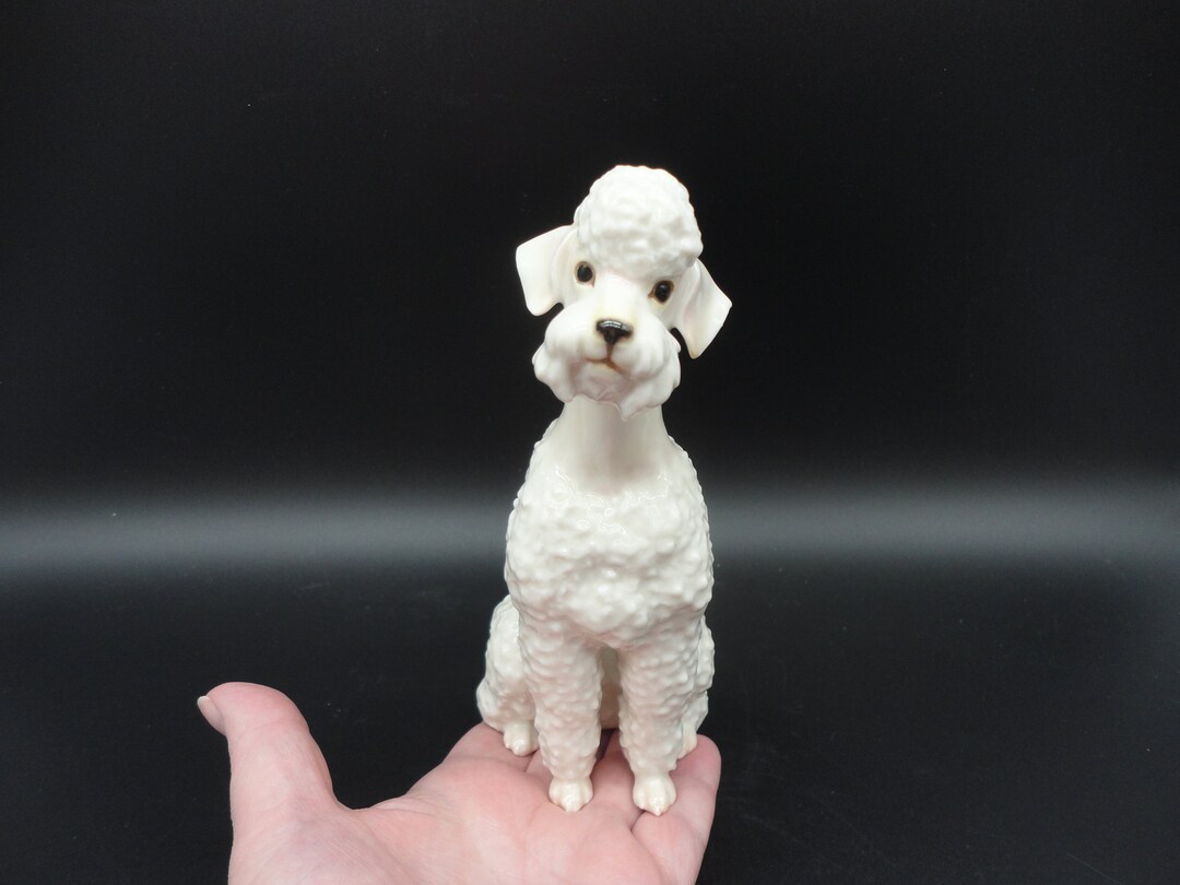 プードルの置物 il_1080xN.5893110663_o8xb.jpg