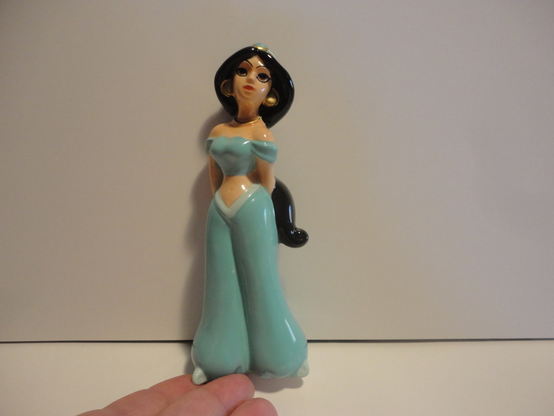 Disney Princess Jasmine Porcelain Figurine Made in Japan,collectible