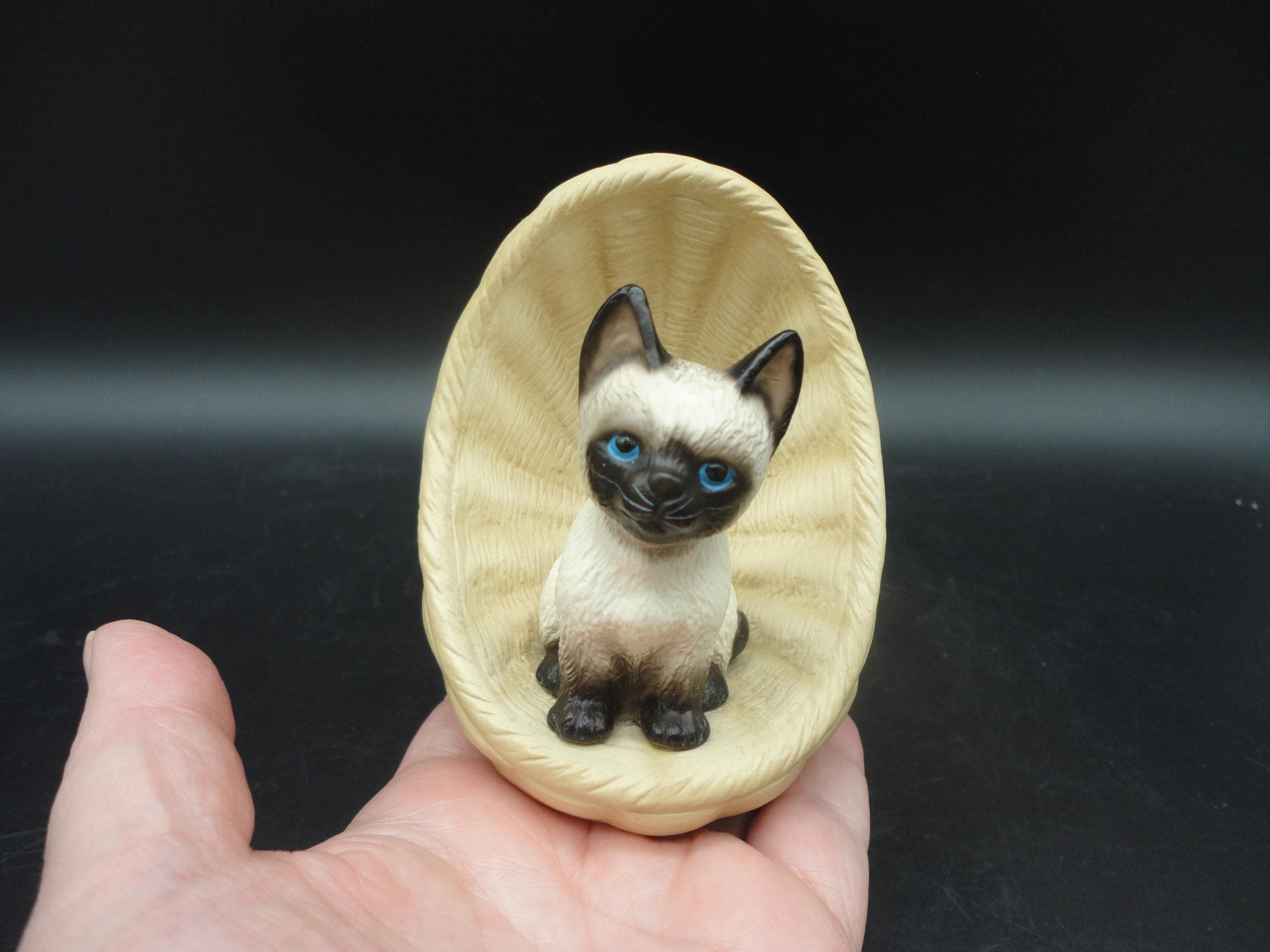 Harvey Knox Siamese Kitten Porcelain Bisque Figurine,harvey Knox