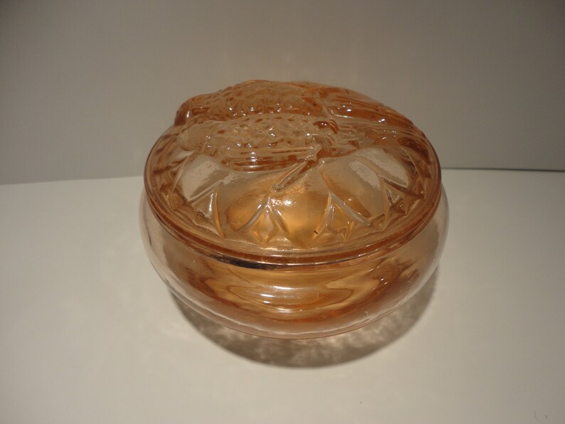 Peach Glass Lidded Dish With Lovebirds on Lidcollectible Etsy