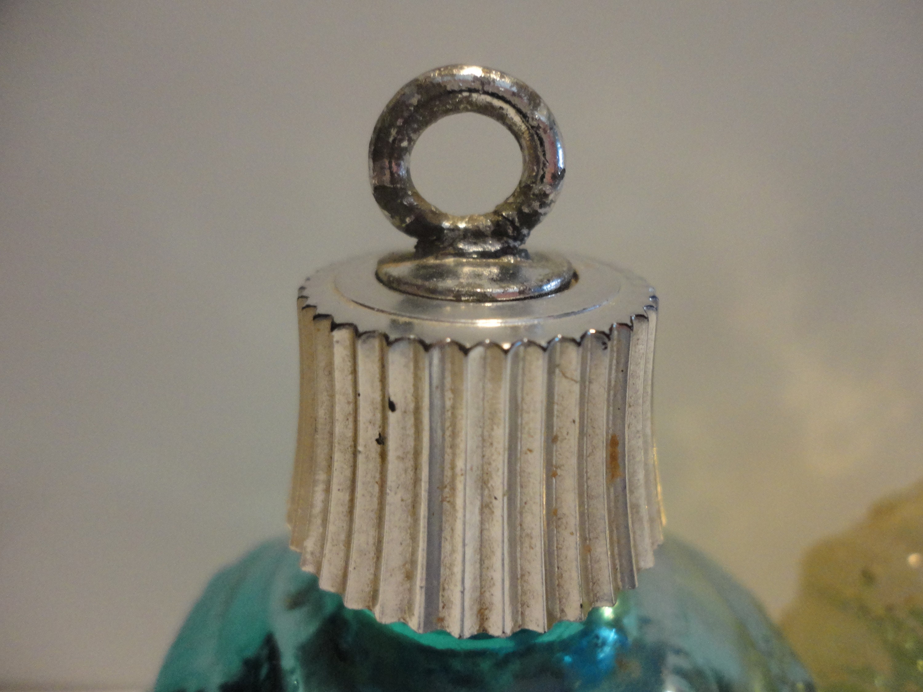 Avon Christmas Ornaments Bubble Bath BottlesCollectible Avon Etsy 日本