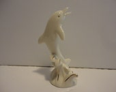 Lenox Ivory and Gold Dolphin Figurine,Collectible Lenox Small Dolphin Figurine,Vintage Lenox Ivory and Gold Dolphin Figurine,Lnox Dolphin