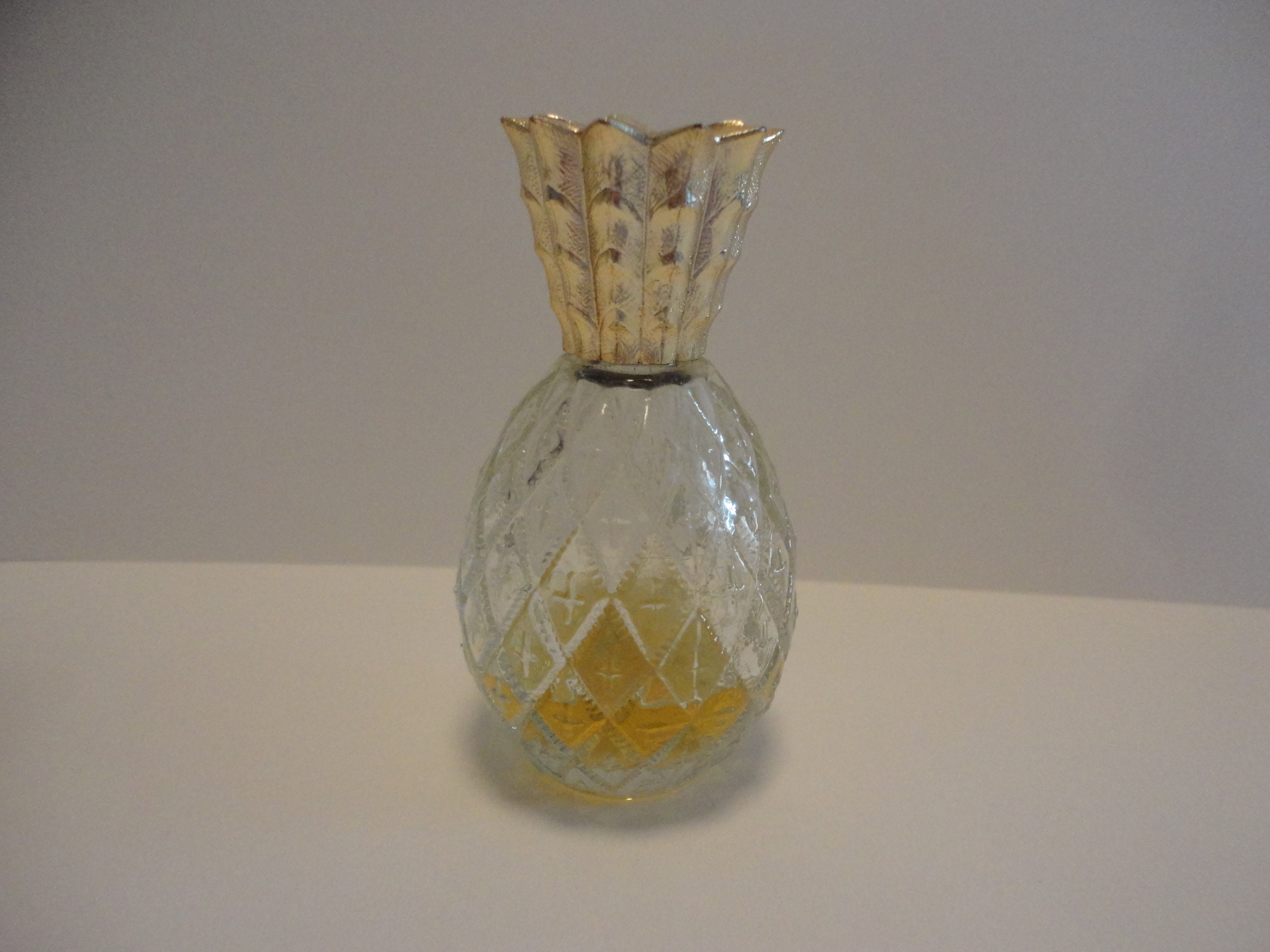 エイボン パイナップル プチ 香水瓶、コレクター向けエイボン 香水瓶