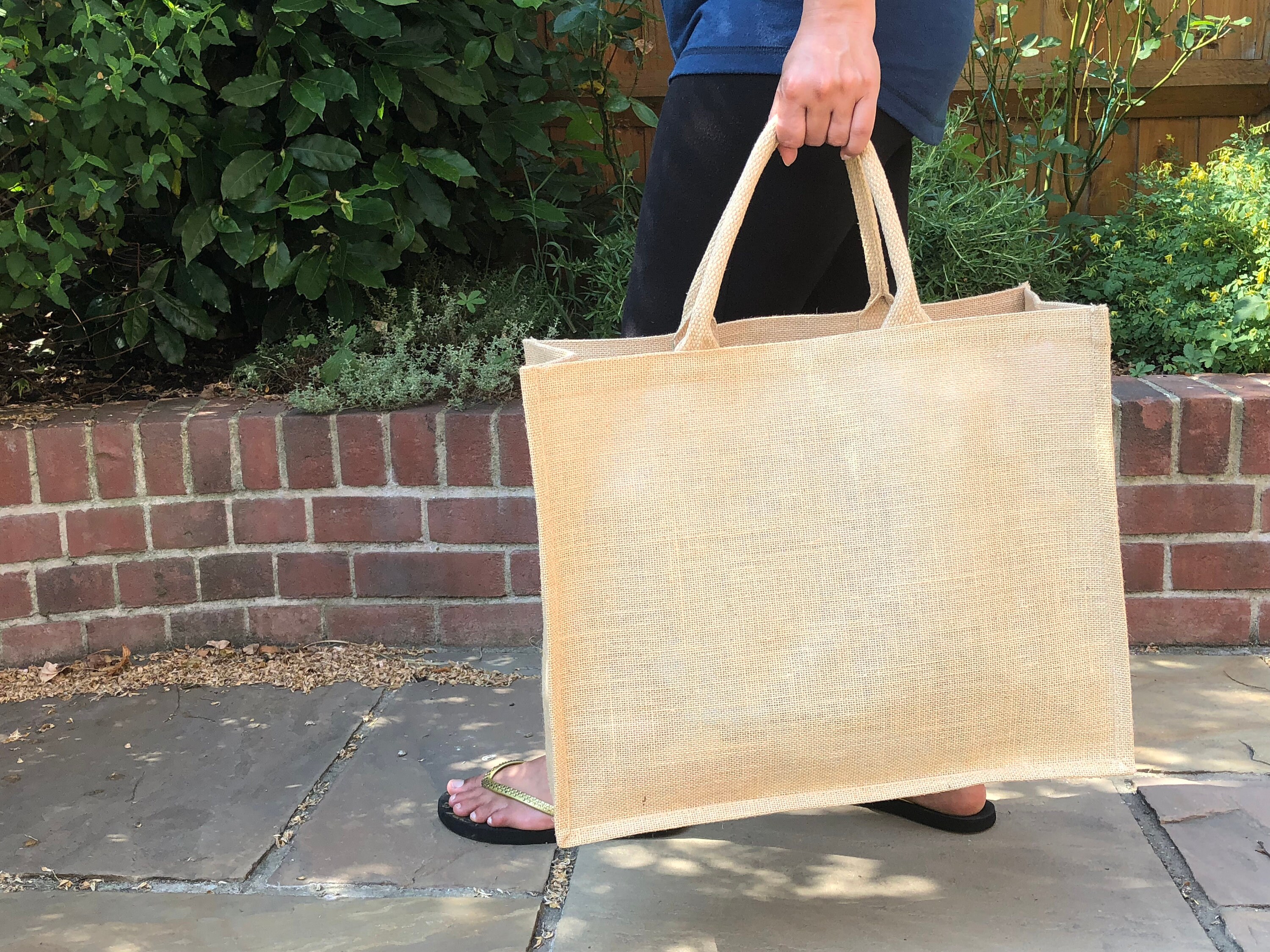 Designer Eco-Friendly Jute Luncg Bag, Size: 10*12*5 inches