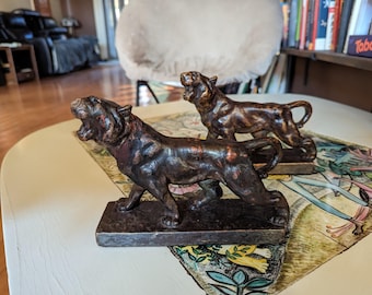 Vintage Black Panther Jaguar Bokstöd Par Mid Century Modern Målad Metall Stor Katt Dekor