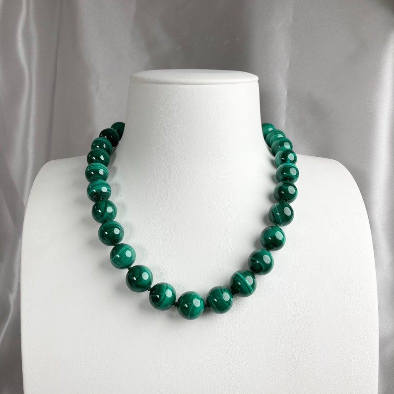 Luxe Natuurlijke Groene Malachite stenen ketting met vergulde Vermeil Sterling Silver Clasp Malachite ketting afbeelding 7