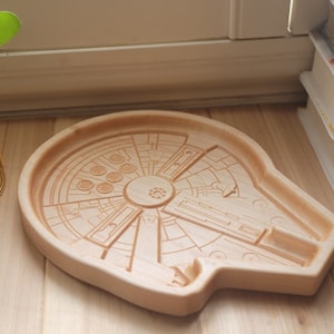 Millennium Falcon Valet Tray | Solid Hardwood Star Wars Catch-All | Unique Gift for Star Wars Fans & Collectors