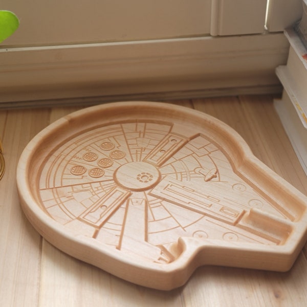 Star Wars Millennium Falcon Wood Catch-All Valet Tray, Star Wars Gift, Gifts For Geeks, Geeky Wedding Housewarming Present