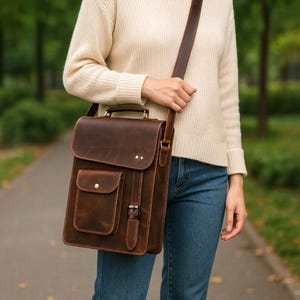 Personalised Leather Messenger Bag, Laptop Case Office Briefcase, Gift for Men Distressed Shoulder Bag Crossbody Satchel, Vintage Casual Bag
