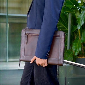 Leather padfolio Professional portfolio Business Executive Zippered padfolio portfolio Padfolio with tablet holder Document organizer Padfolio with notepad Legal Business organizer Interview padfolio Travel Corporate Slim Personalized portfolio