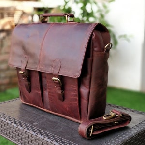Sac messager personnalisé en cuir véritable sac d'ordinateur portable sac à bandoulière pour femme cadeau pour homme sac de bureau porte-documents de travail grande cartable sac rustique