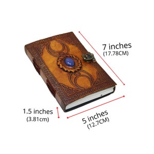 Image show dimension of customizable Vintage leather journal cover, Guestbook, Recipe book, Commonplace book, gift college or school students graduates which is 7 X 5 X 1.5 Inches (17.8 X 12.7 X 3.8 Cm) easy and convenient to carry.