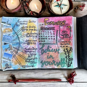 Journal shows 200 blank white pages (100 sheets) crafted from quality handmade paper ideal gift to artist or painter, recipe book or journaling ensure no bleed-through while writing or sketching. Enhance with contrasting black inner lining.