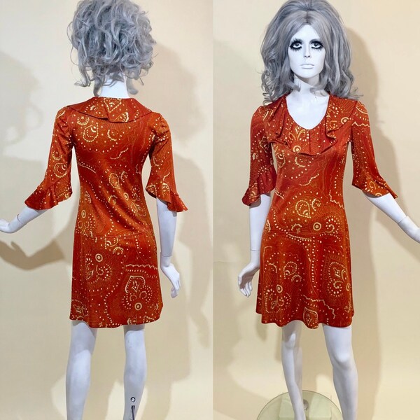 Vintage 1960s Slinky Mini Dress / Flared Flounce Cuff / Indian Paisley Floral / Psych / Dolly / Mod