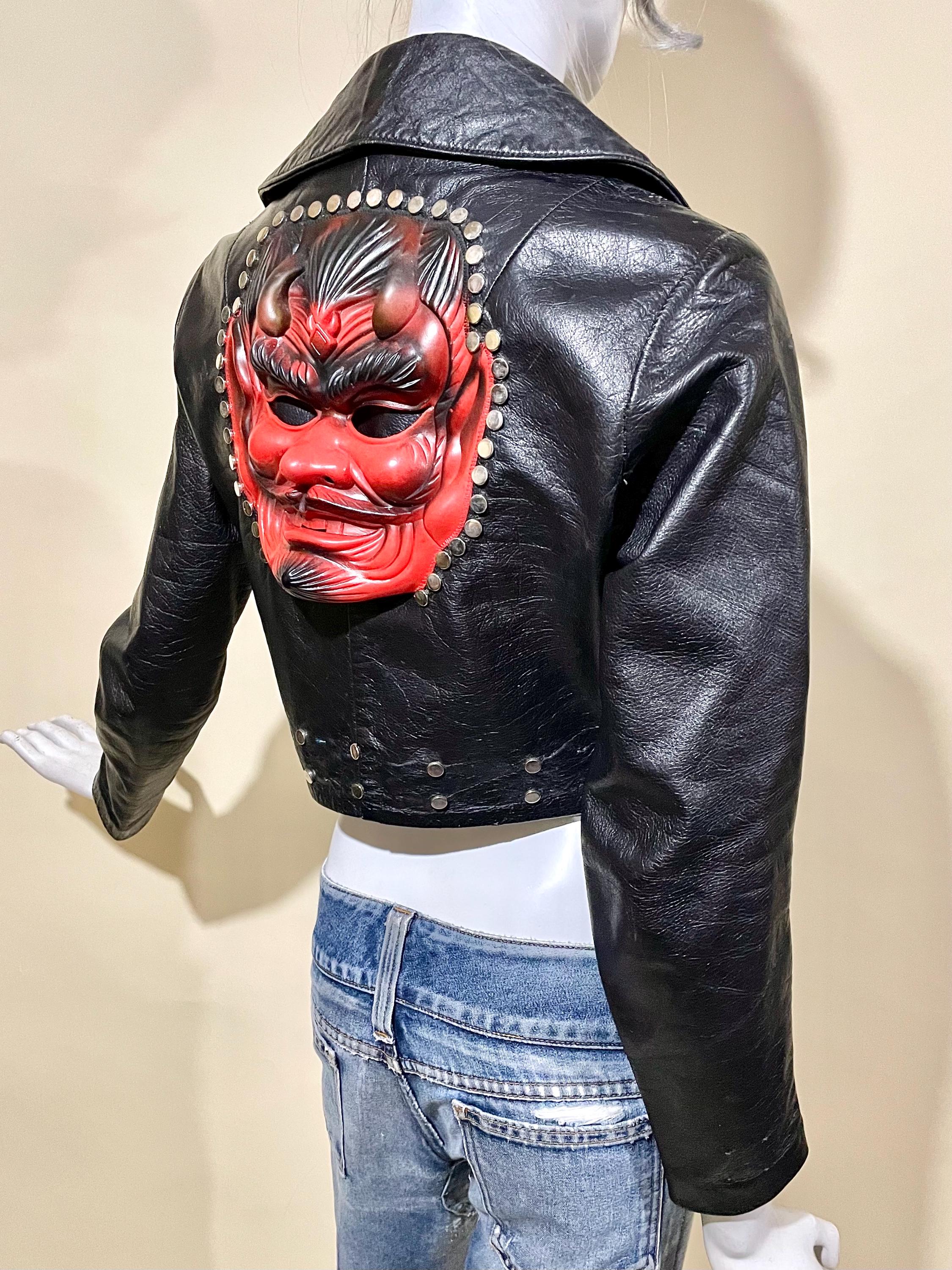 Vintage 1970s Crop Leather Jacket / Butterfly Lapel / Studded