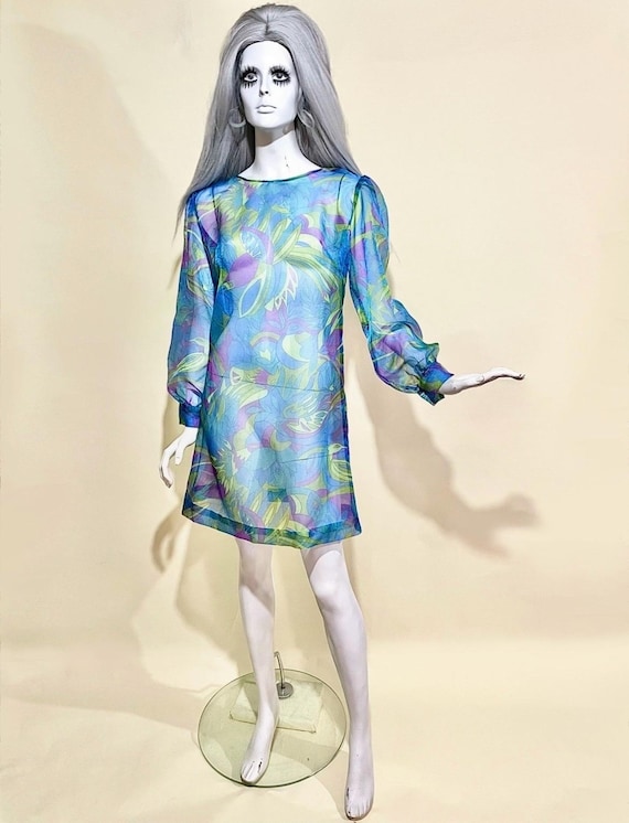 psychedelic mini dress Pattie Boyd, A psychedelic minidress by The Fool, 1967