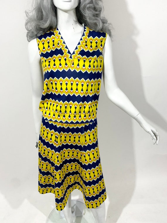 1960s 70s Art Deco inspired Skirt & Top co-ord se… - image 8