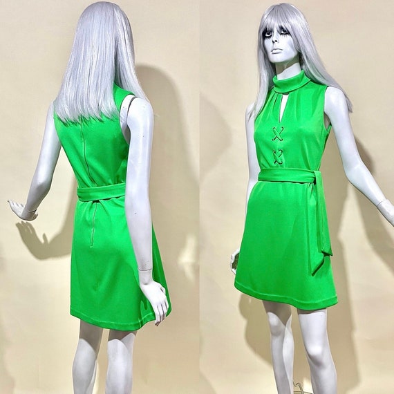 Vintage 1970s Vivid Green Go-Go Mini Dress / Mod … - image 2