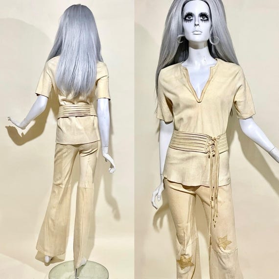 Vintage 1960s 70s CORDOBA Boutique Buckskin Suede Flared Suit / Belt Tunic & Kick Flares / Worn-in Posh Hippie / Star Patches / Unisex
